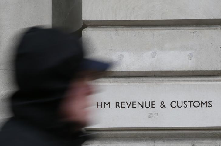 Headaches, insects and yachts; excuses for not filing British tax returns